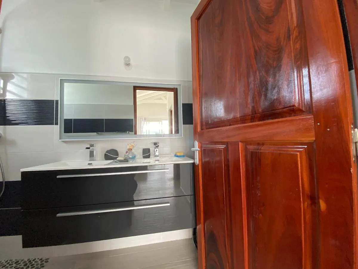 Les Tresors De Laurelia Villa Gourbeyre Holiday home